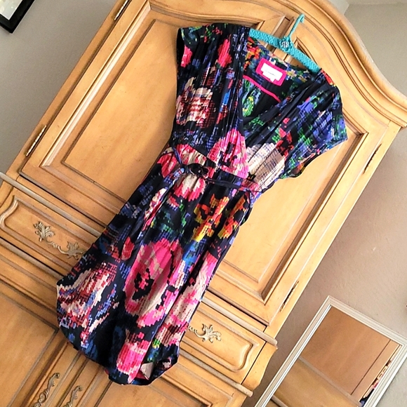 Anthro Astrid Needlepoint Dress - Picture 2 of 9